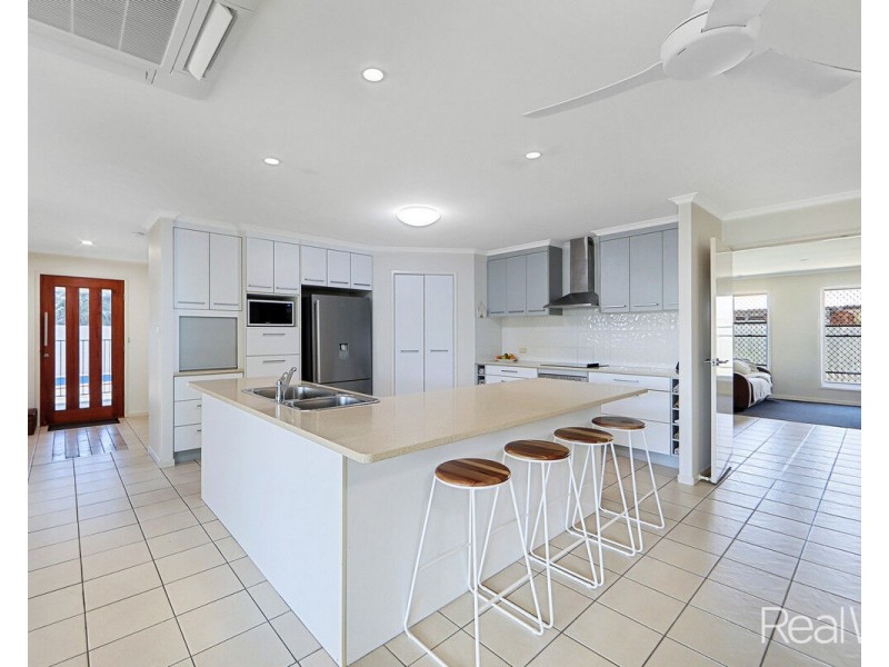 6 Cedar Street, Innes Park QLD 4670