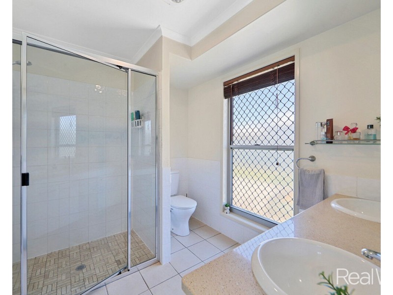 6 Cedar Street, Innes Park QLD 4670