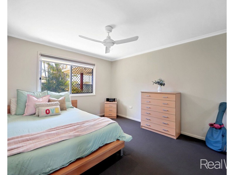 6 Cedar Street, Innes Park QLD 4670