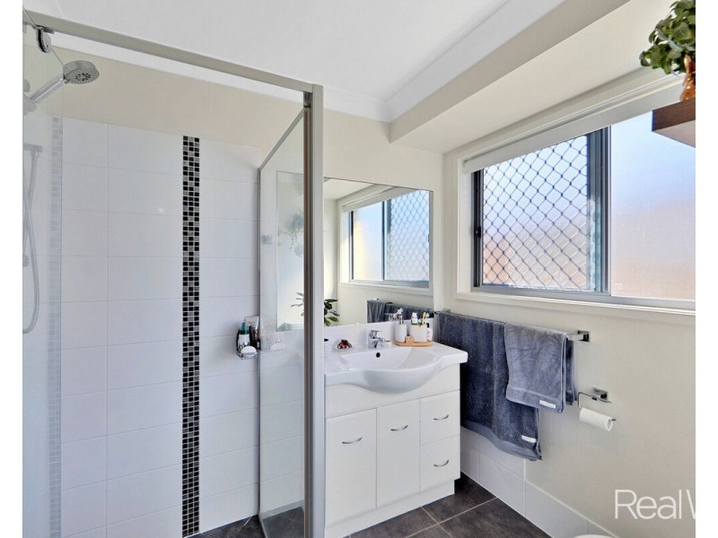 5 Foster Drive, Bundaberg North QLD 4670