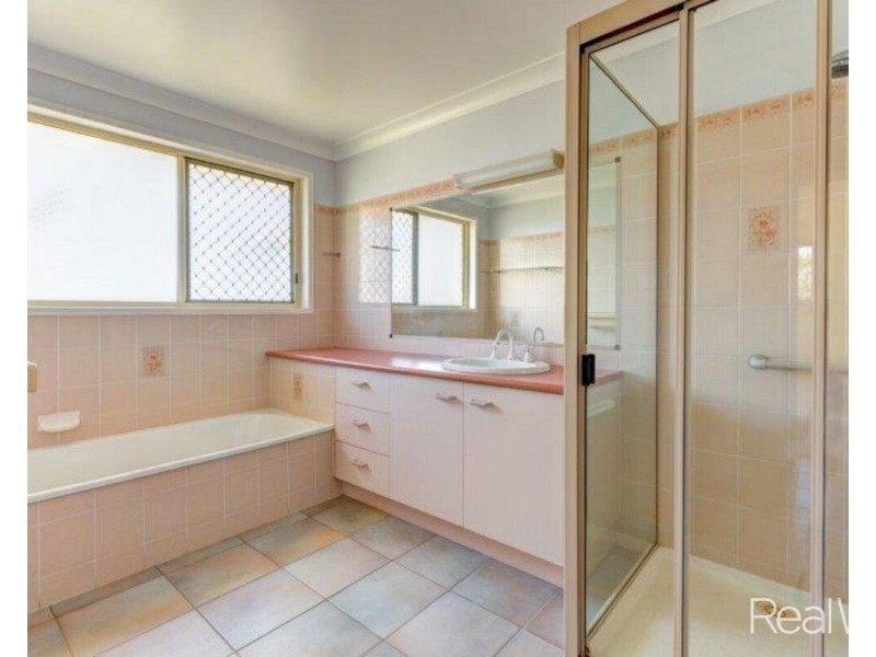 56 Houston Drive, Avoca QLD 4670