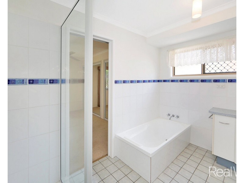 253 Branyan Drive, Avoca QLD 4670