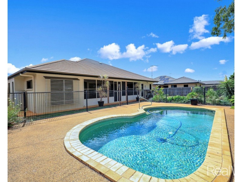 18 Serenity Drive, Kalkie QLD 4670