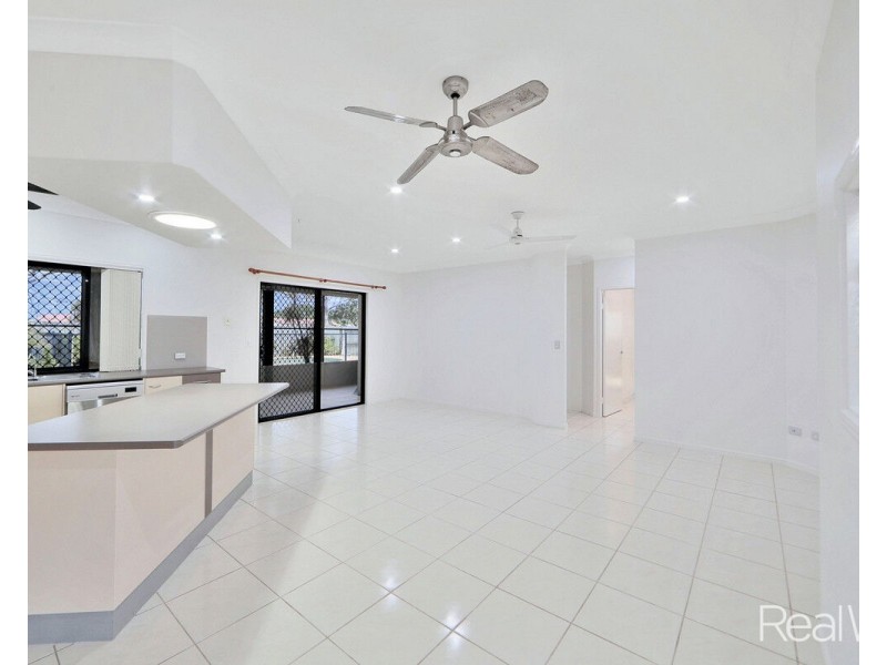 18 Serenity Drive, Kalkie QLD 4670