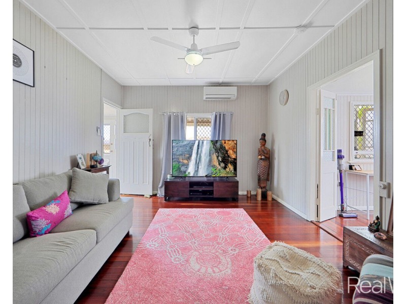 63 Hunter Street, Walkervale QLD 4670
