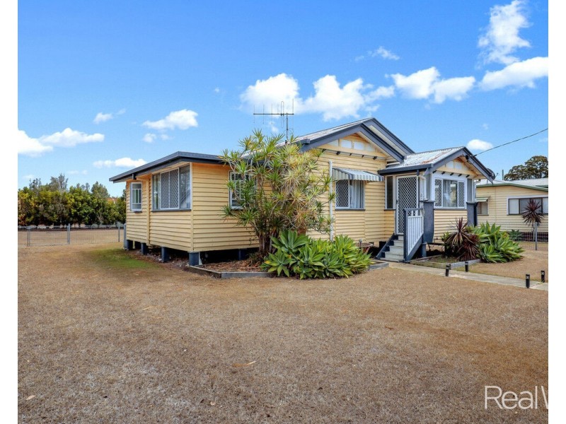 63 Hunter Street, Walkervale QLD 4670