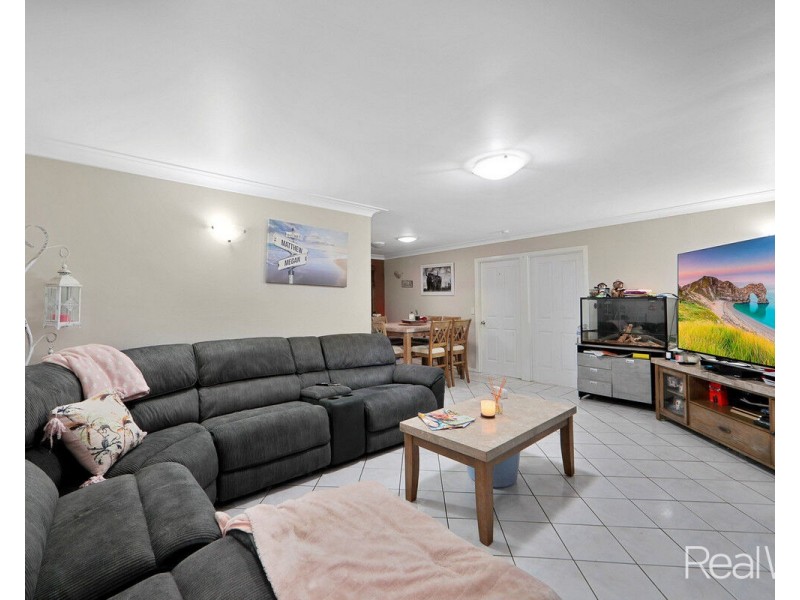 21 Moran Street, Svensson Heights QLD 4670