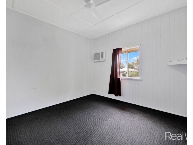 25 Walker Street, Bundaberg South QLD 4670