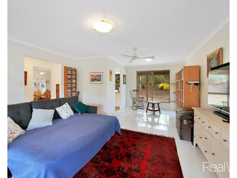 4 De Ville Court, South Bingera QLD 4670