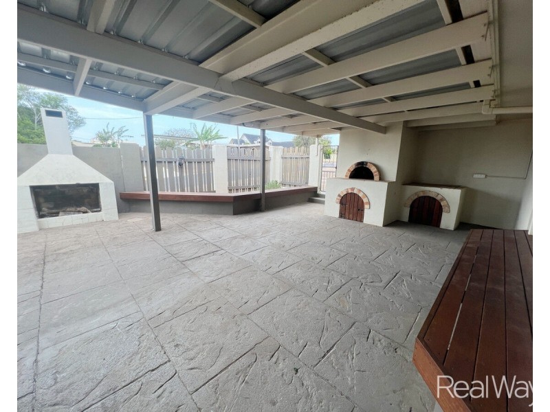 15 Houston Drive, Avoca QLD 4670