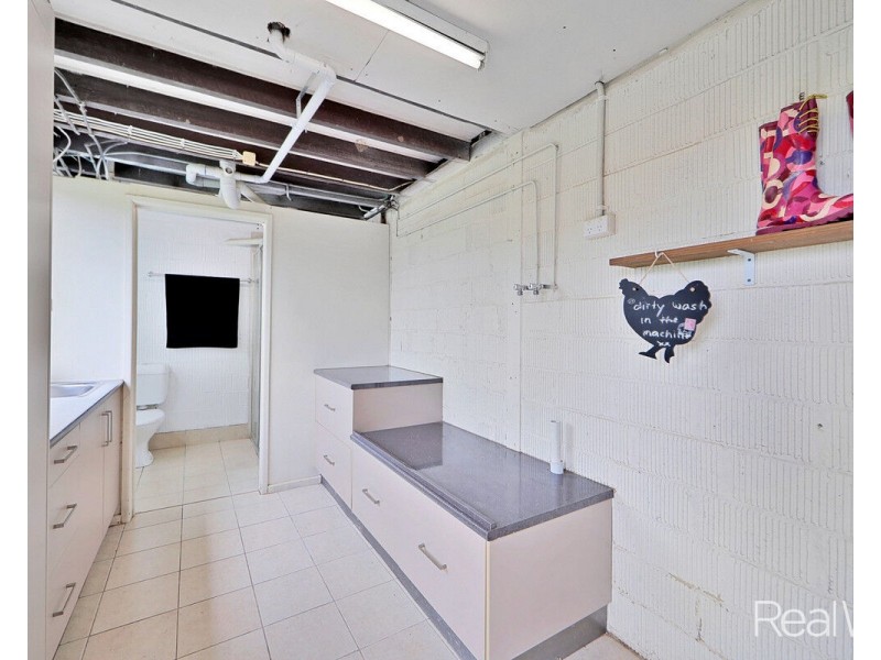 324 Fairymead Road, Gooburrum QLD 4670