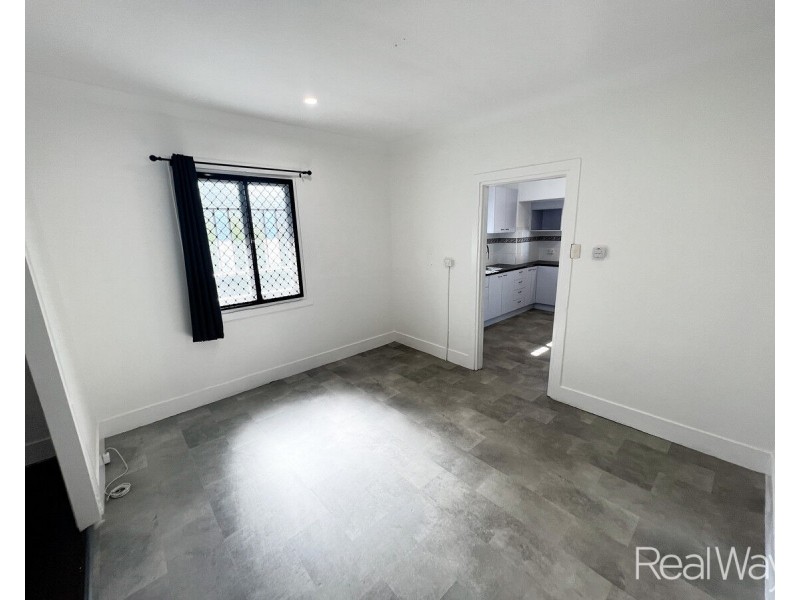 15 Windermere Street, Walkervale QLD 4670