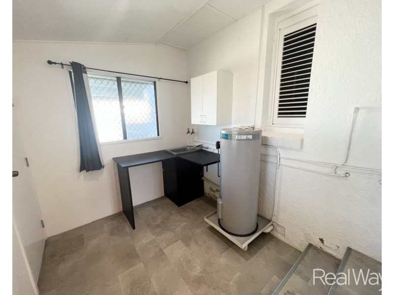 15 Windermere Street, Walkervale QLD 4670