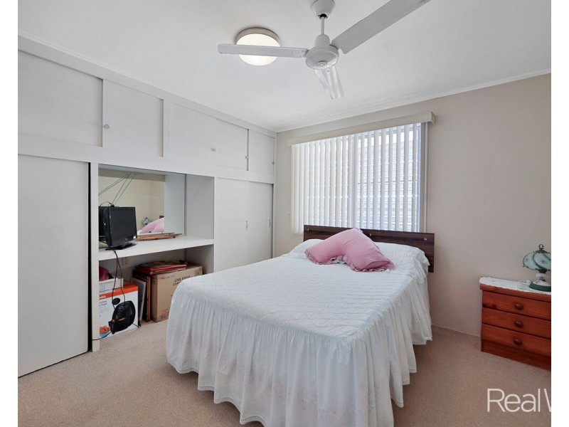 11 Child Street, Svensson Heights QLD 4670