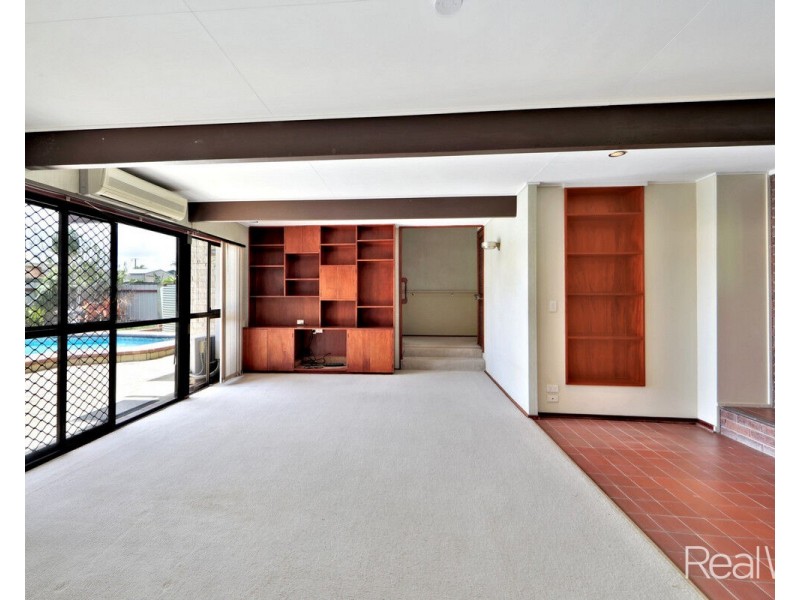 36 McNeilly Street, Svensson Heights QLD 4670