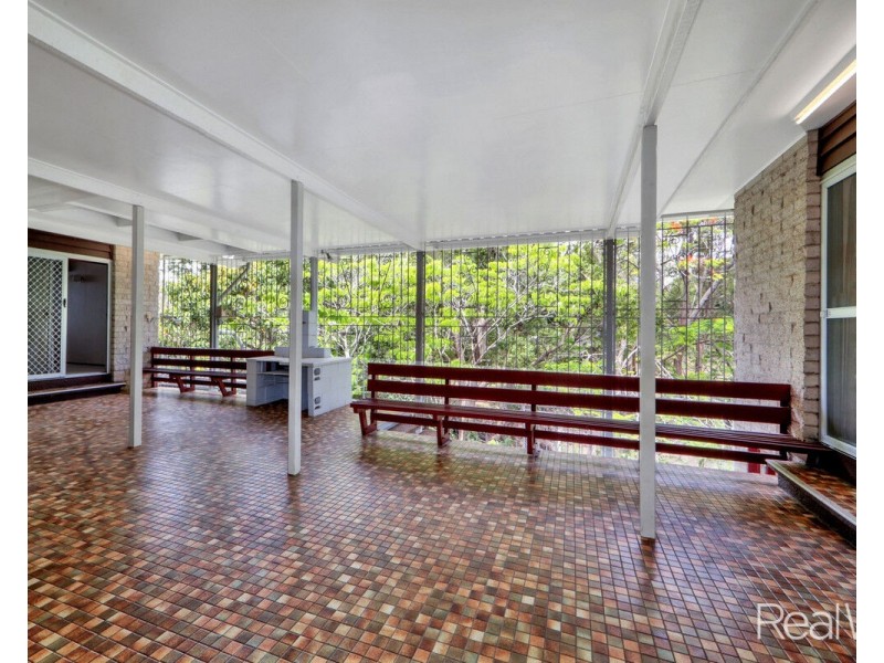 36 McNeilly Street, Svensson Heights QLD 4670