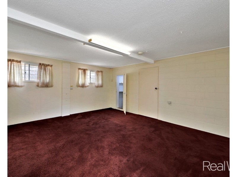 36 McNeilly Street, Svensson Heights QLD 4670