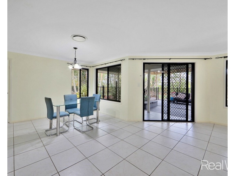 56 Pinto Avenue, Branyan QLD 4670