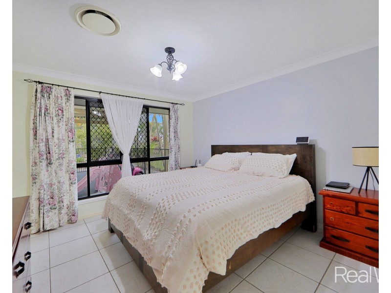 56 Pinto Avenue, Branyan QLD 4670