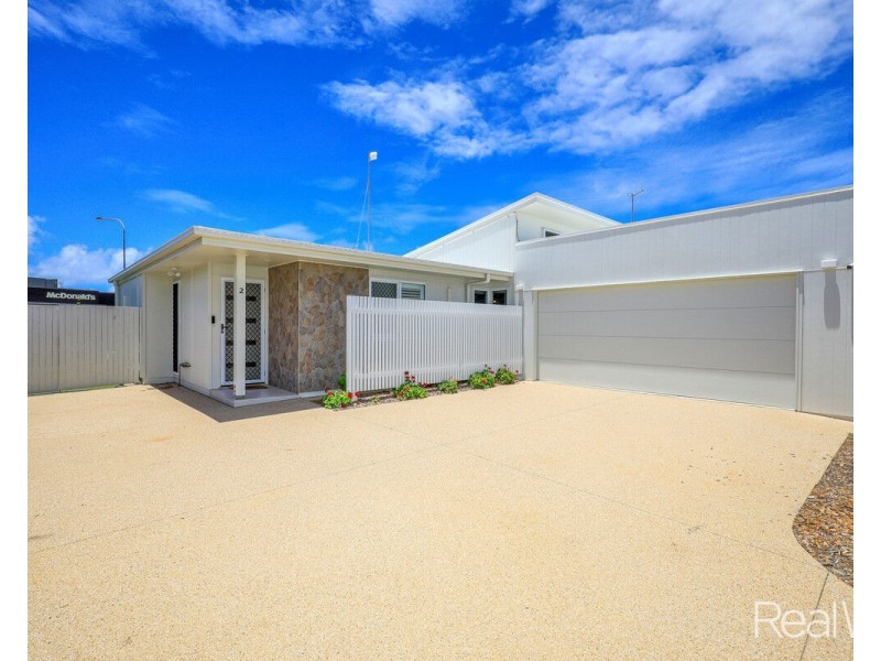 2/23 Greenview Drive, Bargara QLD 4670
