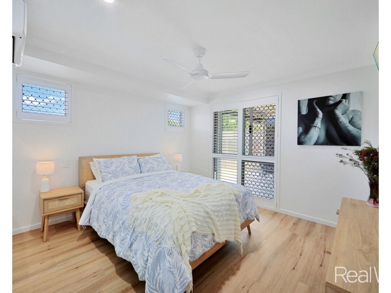 2/23 Greenview Drive, Bargara QLD 4670