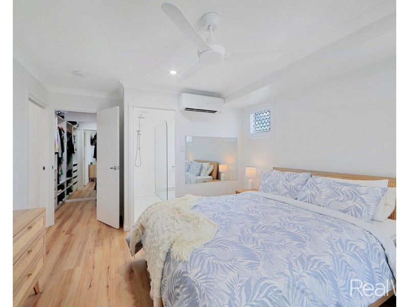 2/23 Greenview Drive, Bargara QLD 4670