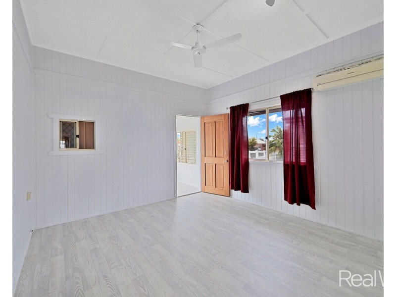 25 Walker Street, Bundaberg South QLD 4670