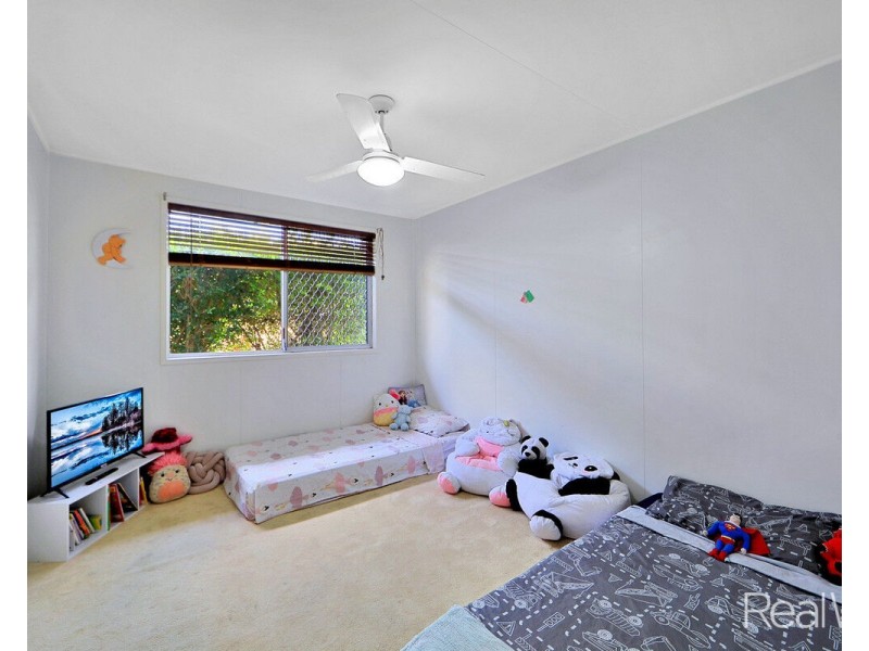 7 Cox Crescent, Millbank QLD 4670