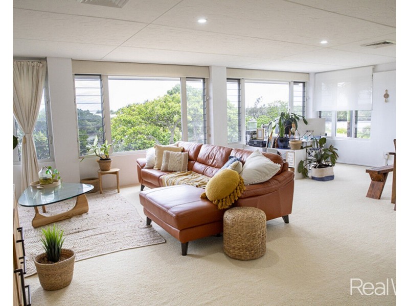 5/3 Miller Street, Bargara QLD 4670