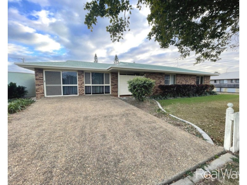 46 Hansen Street, Burnett Heads QLD 4670