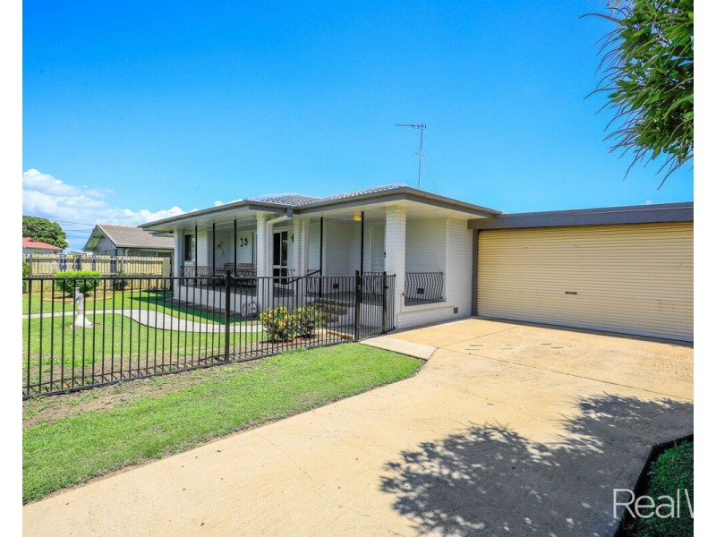 11 Child Street, Svensson Heights QLD 4670