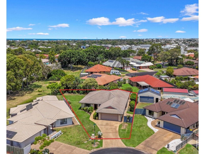 13 Luke Court, Bargara QLD 4670