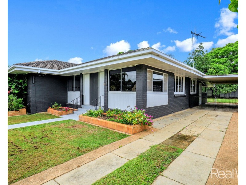 182 Walker Street, Svensson Heights QLD 4670