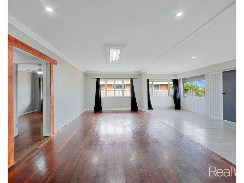 182 Walker Street, Svensson Heights QLD 4670