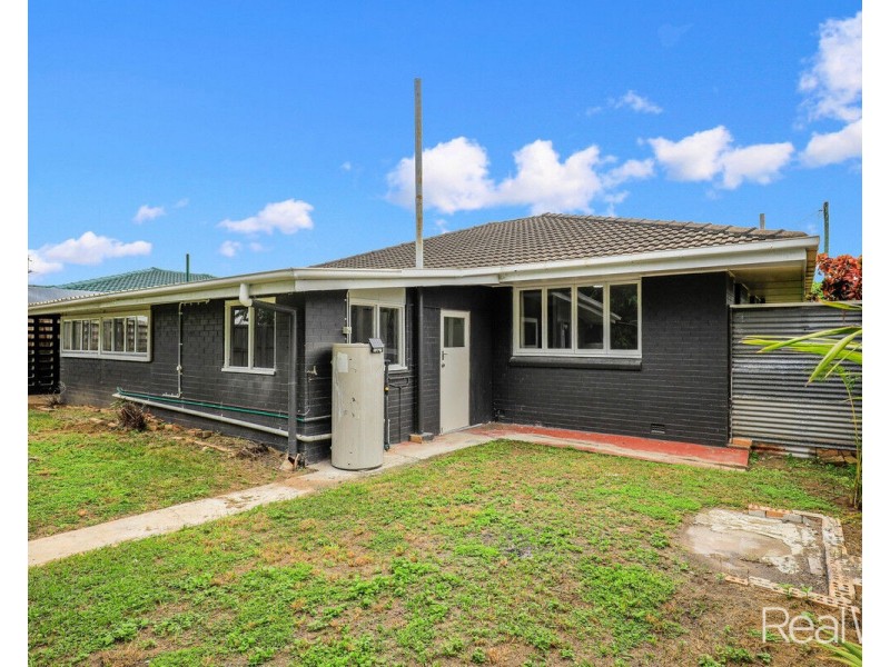 182 Walker Street, Svensson Heights QLD 4670