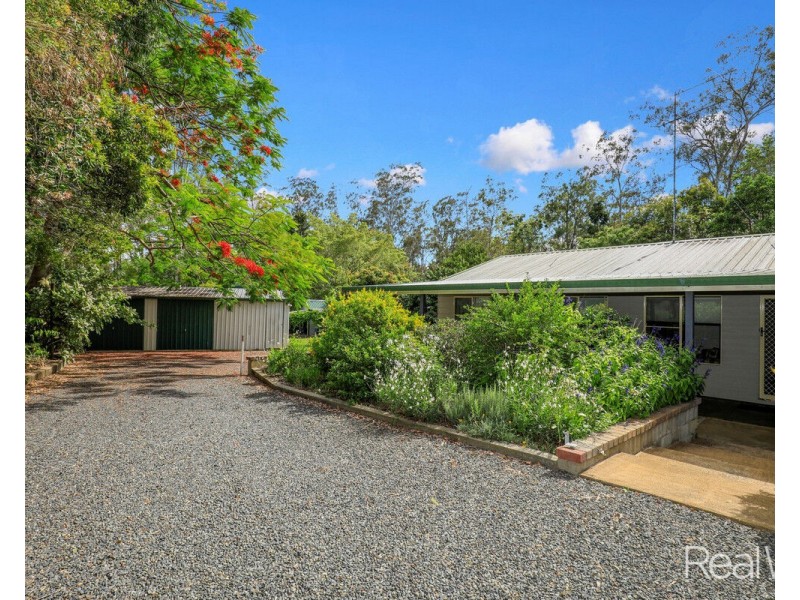 9 De Ville Court, South Bingera QLD 4670