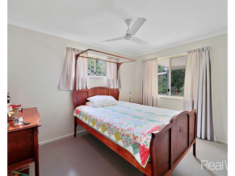 9 De Ville Court, South Bingera QLD 4670