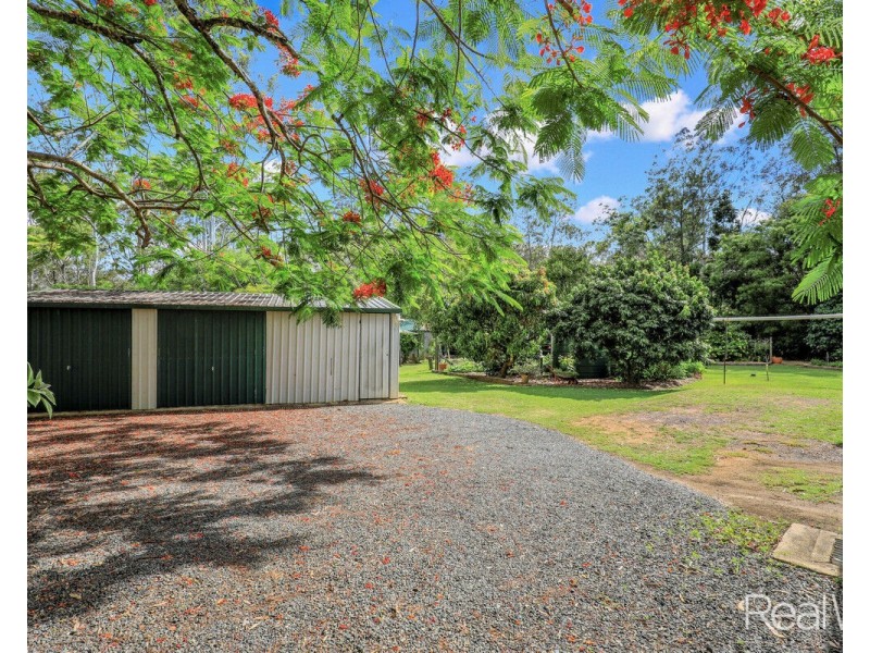 9 De Ville Court, South Bingera QLD 4670