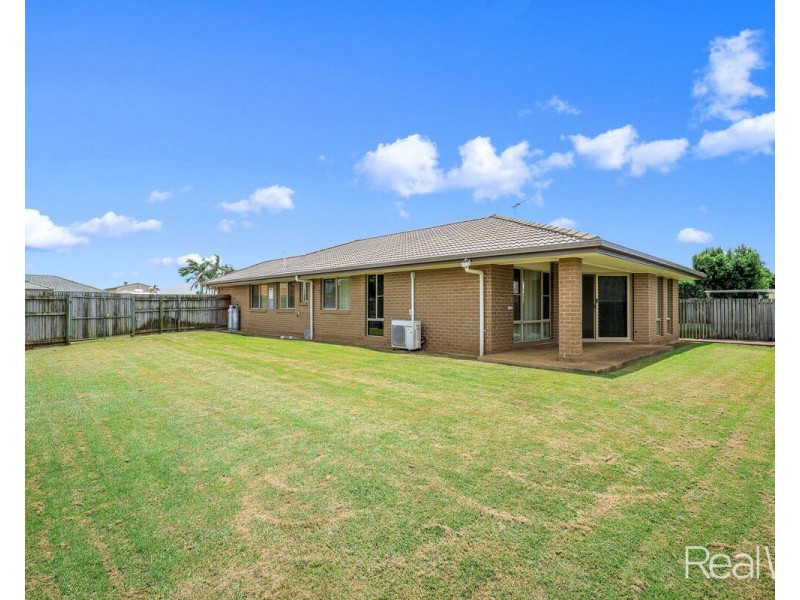 9 Fixter Avenue, Kalkie QLD 4670