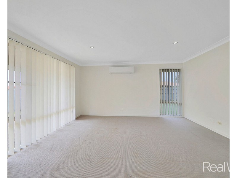 9 Fixter Avenue, Kalkie QLD 4670
