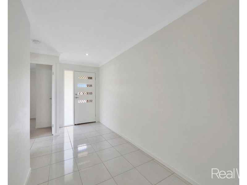 9 Fixter Avenue, Kalkie QLD 4670