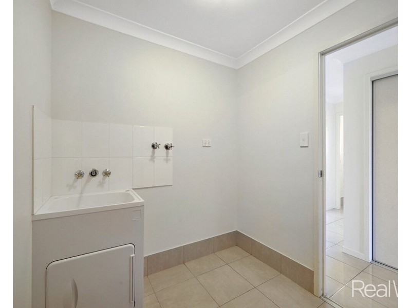 9 Fixter Avenue, Kalkie QLD 4670