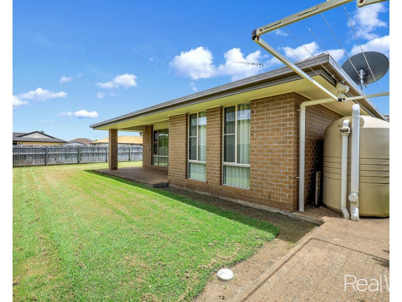 9 Fixter Avenue, Kalkie QLD 4670