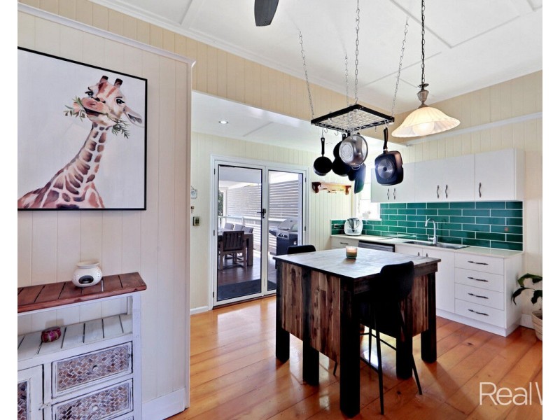 17 Rowland Street, Bundaberg South QLD 4670