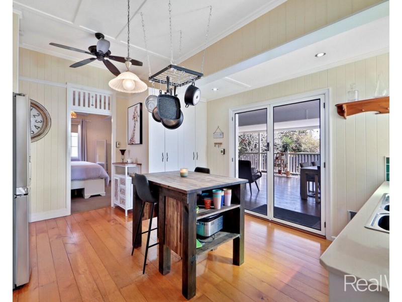 17 Rowland Street, Bundaberg South QLD 4670