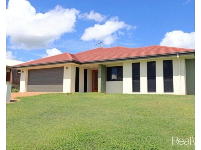 2 Mountney Street, Avoca QLD 4670