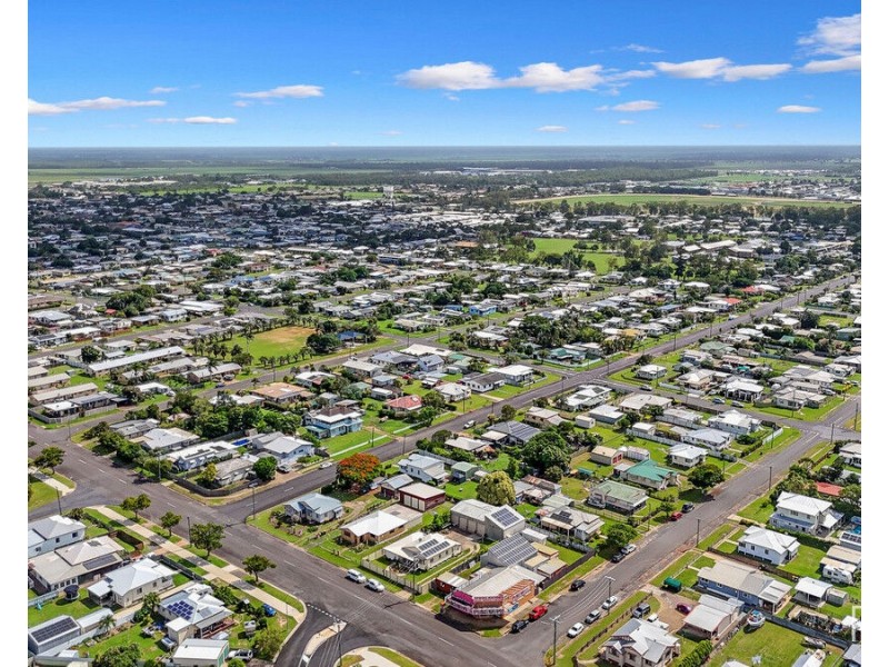 77 Boundary Street, Walkervale QLD 4670