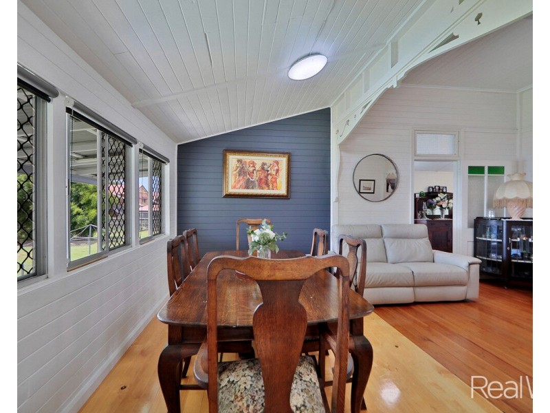 27 Crofton Street, Bundaberg West QLD 4670