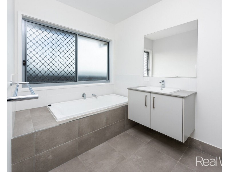 16 Verona Street, Norville QLD 4670