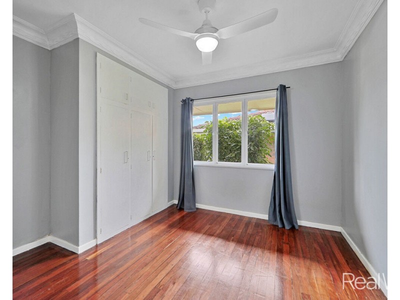 182 Walker Street, Svensson Heights QLD 4670